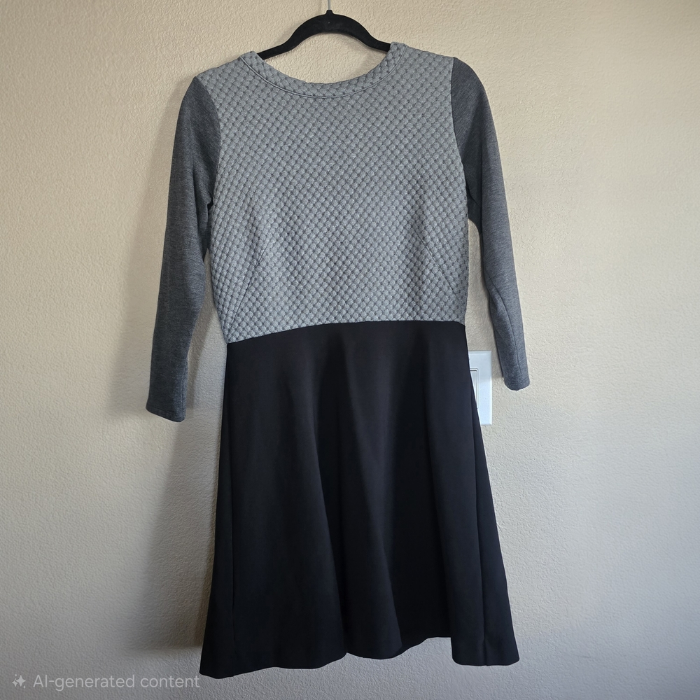 LOFT Women’s Size 6 Textured Knit Fit & Flare Dress‎ Gray Black Long Sleeve Work